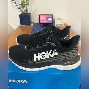 HOKA Mach 5. Womens 8B/Mens 6.5